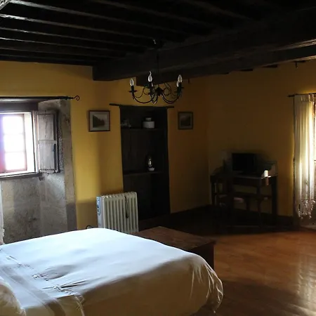 호텔 Rectoral De Anllo 소베르