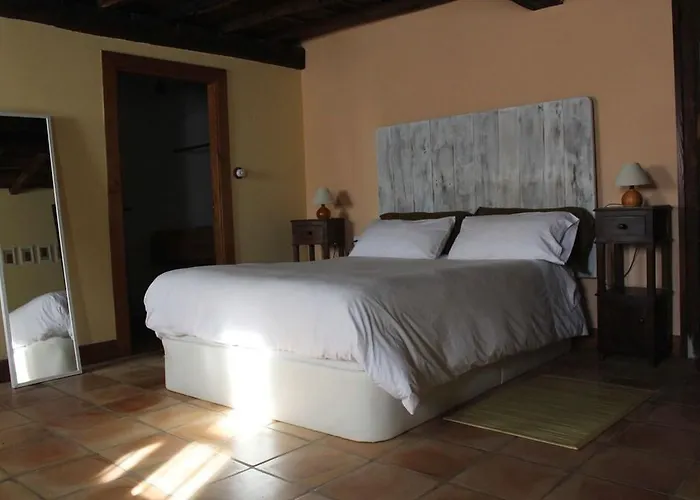 Rectoral De Anllo Szálloda 3*